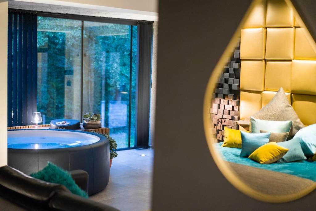Buenas Noches Villa Standing Piscine & Wellness Boncelles Exterior foto