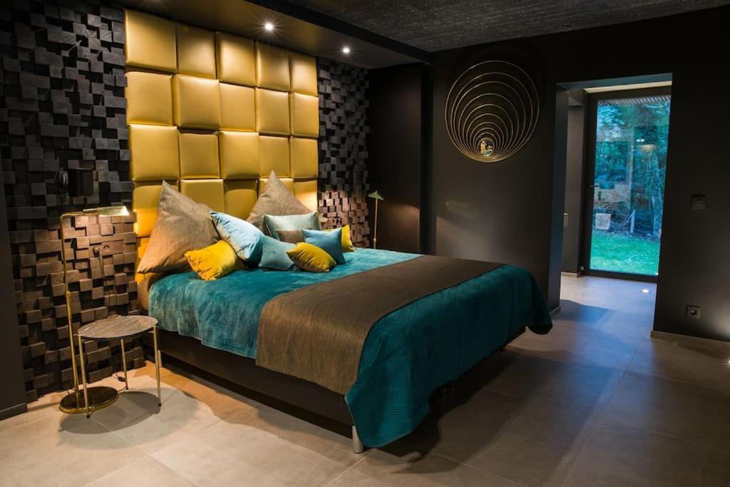 Buenas Noches Villa Standing Piscine & Wellness Boncelles Exterior foto